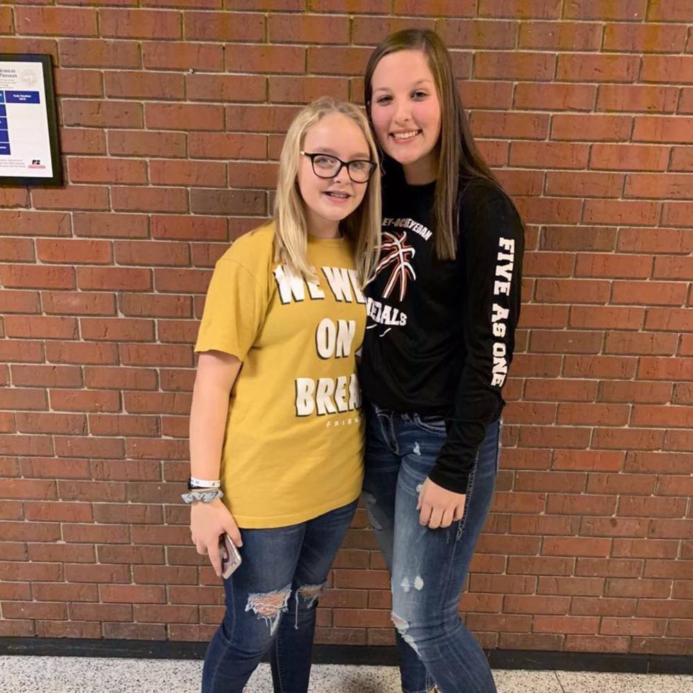 Meet your Posher, Addison